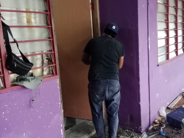Foto kerja repair rumah Koyyum Home Repair di Negeri Sembilan — projek 3